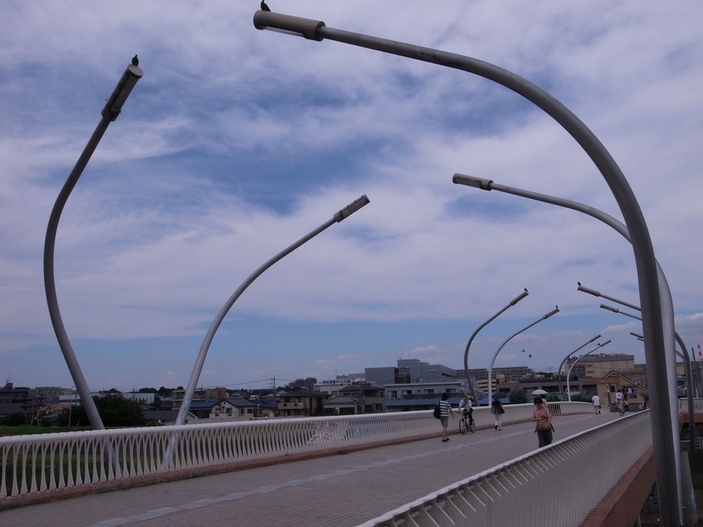 JR横浜線鴨居駅近く