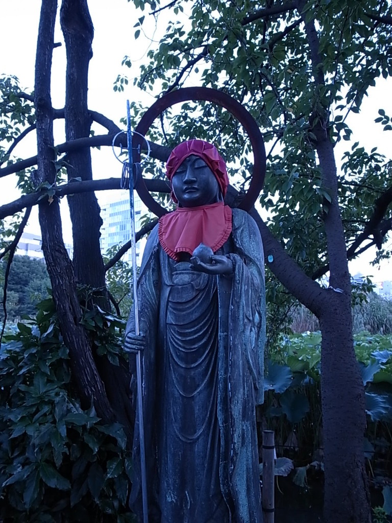 上野公園弁天堂の地蔵