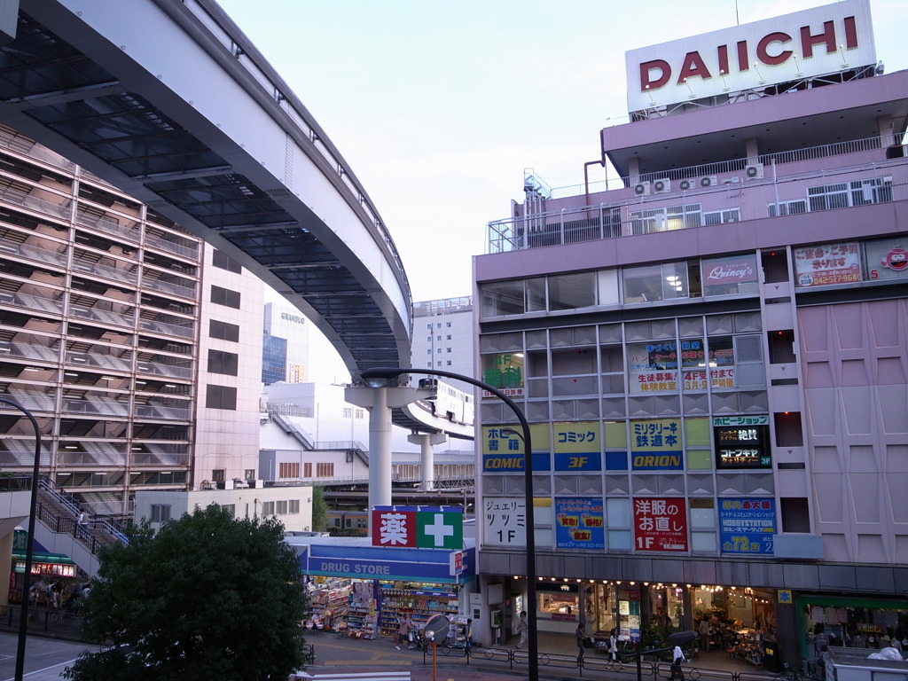 立川駅　第一デパート／2010年10月11日