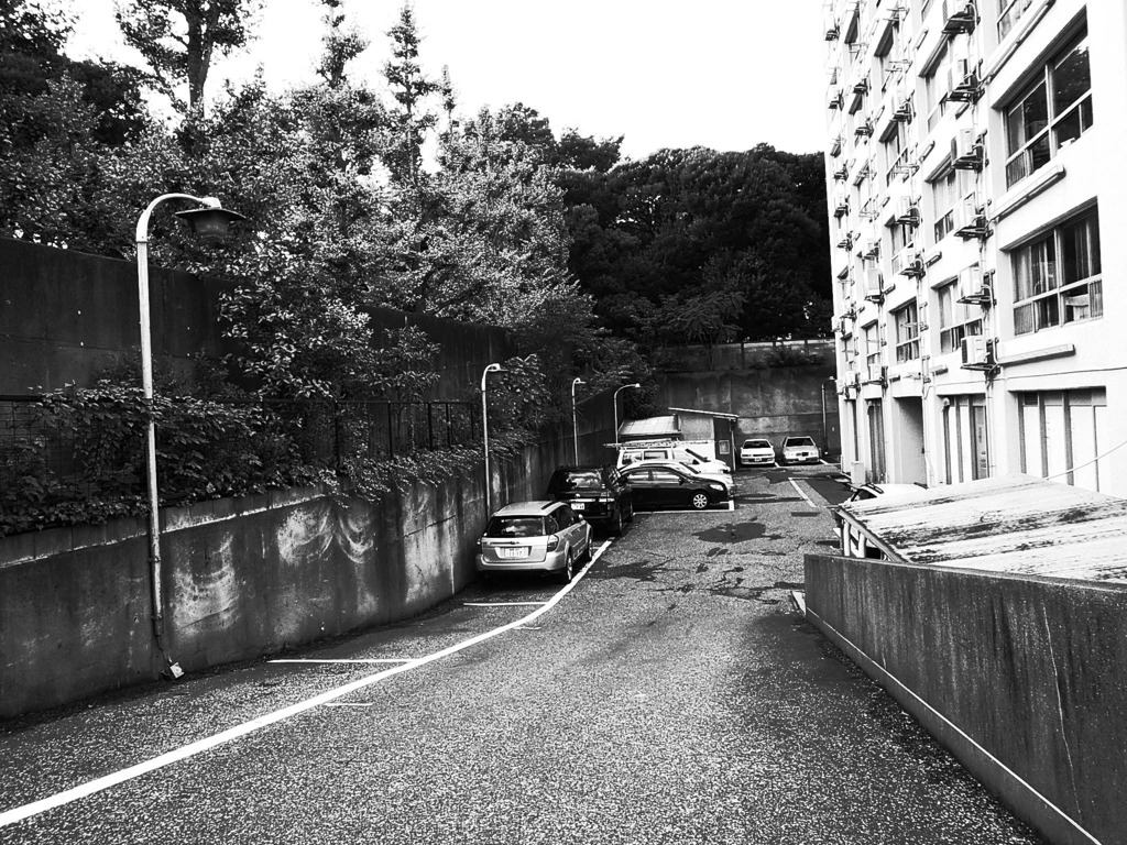 湯島ハイタウン駐車場