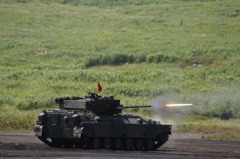 装甲戦闘車の射撃