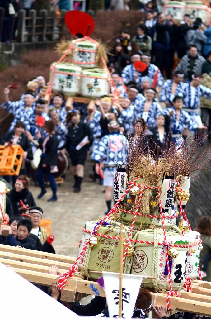 酒パワー！新時代を担ぎ出せ！！
