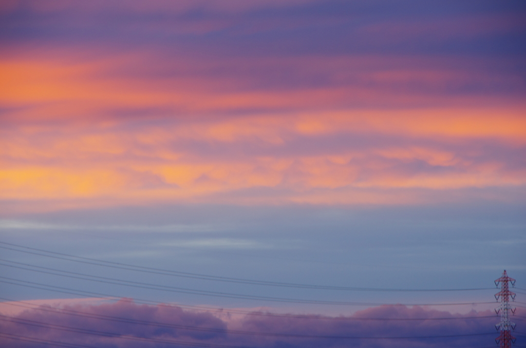 三色の空