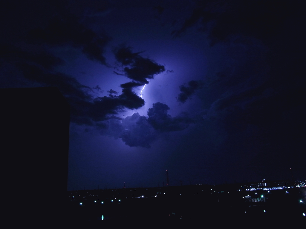 今日の稲妻4