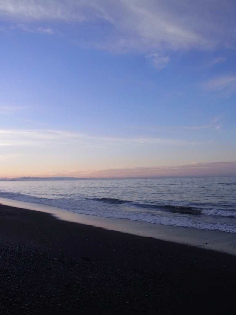 明け方の海にて5