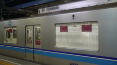 割れた窓