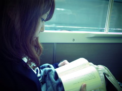 旅立ちの車内