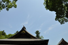 内宮神楽殿と空。