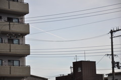 飛行機雲。