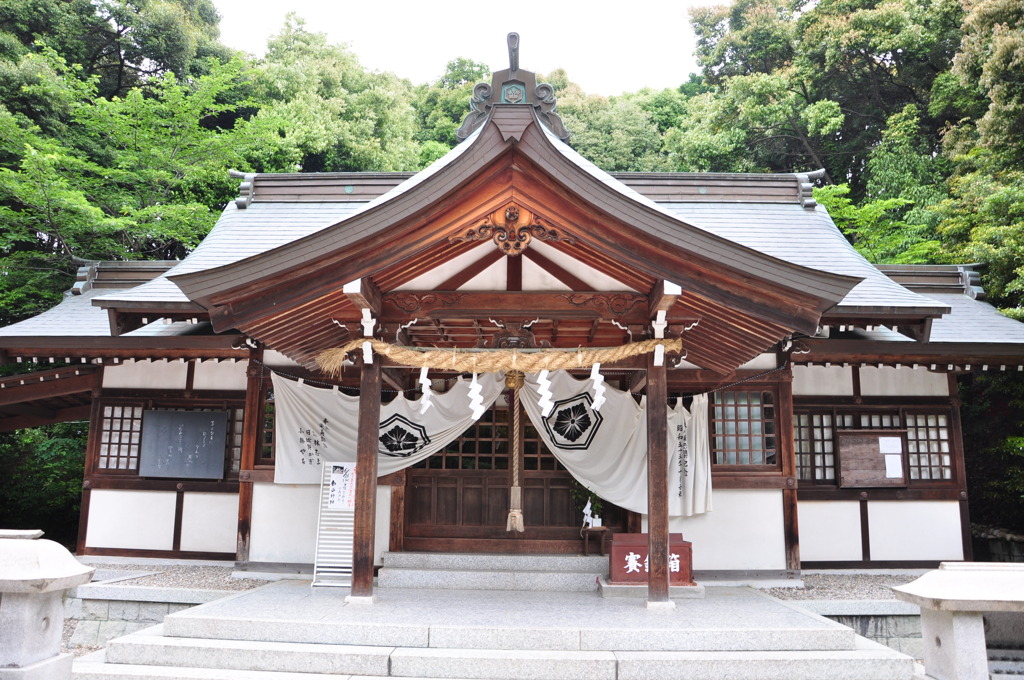 白山神社