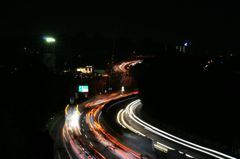 夜の中央高速
