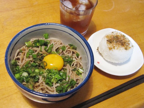 蕎麦で朝ごはん