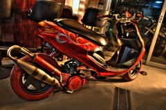 スクーター　HDR