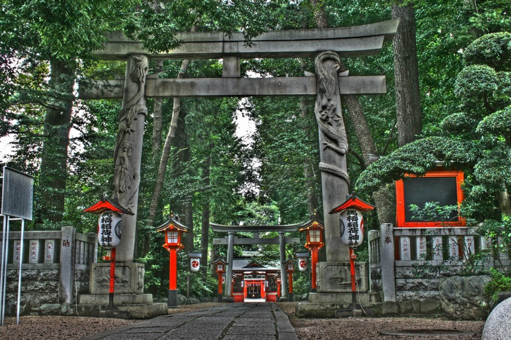 神社　HDR