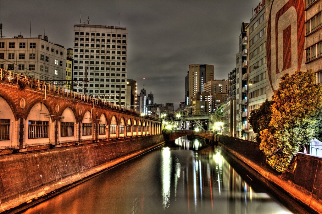 秋葉原　HDR