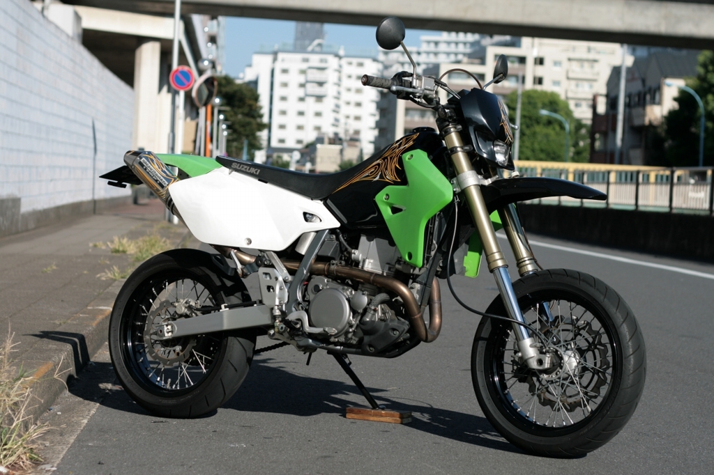 DR-Z400SM　