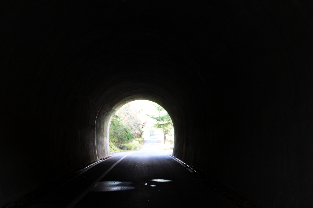 Tunnel