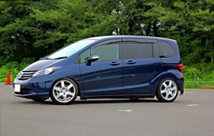 Honda Freed Custom