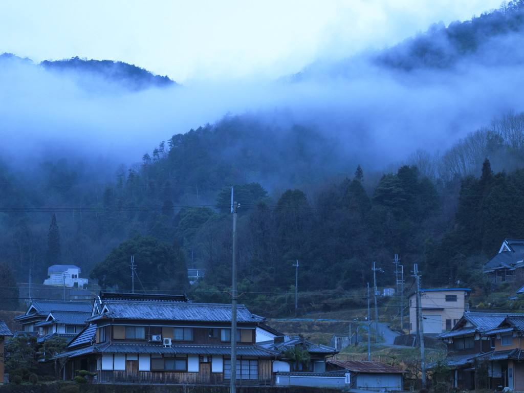 曇膜