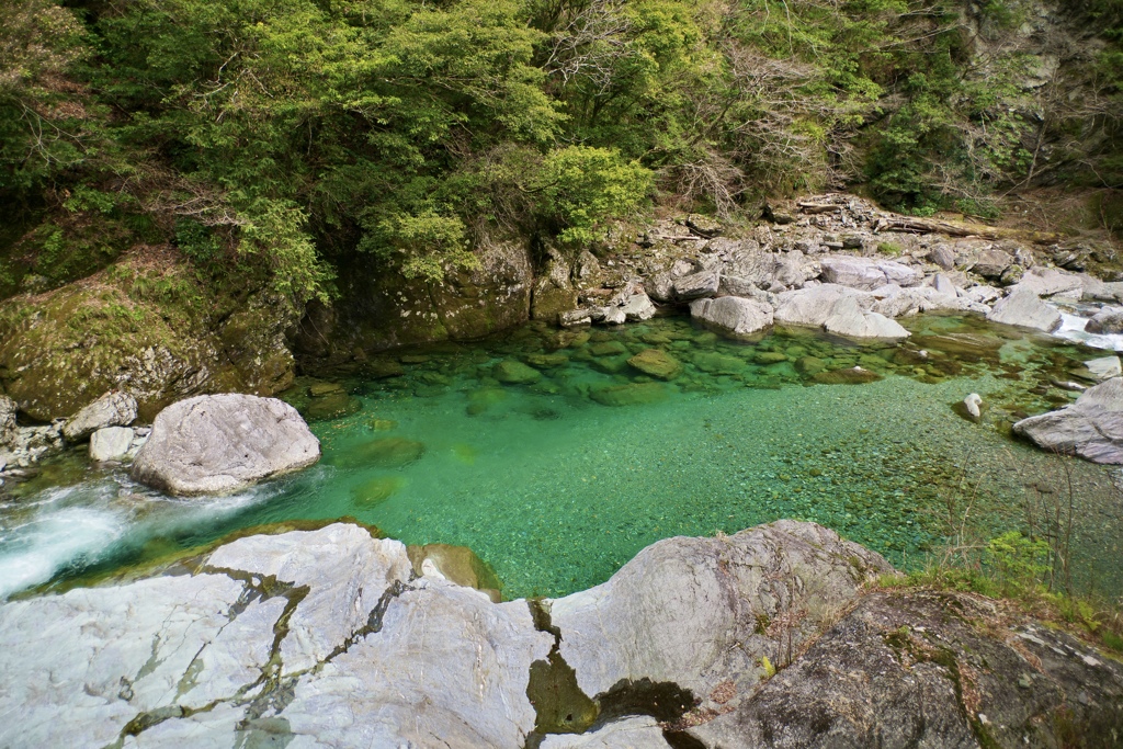 安居渓谷