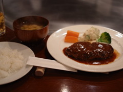 お昼ご飯