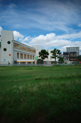 空地と幼稚園