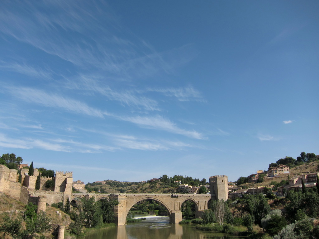 トレド09_Puente_de_San_Martin_サンマルティン橋