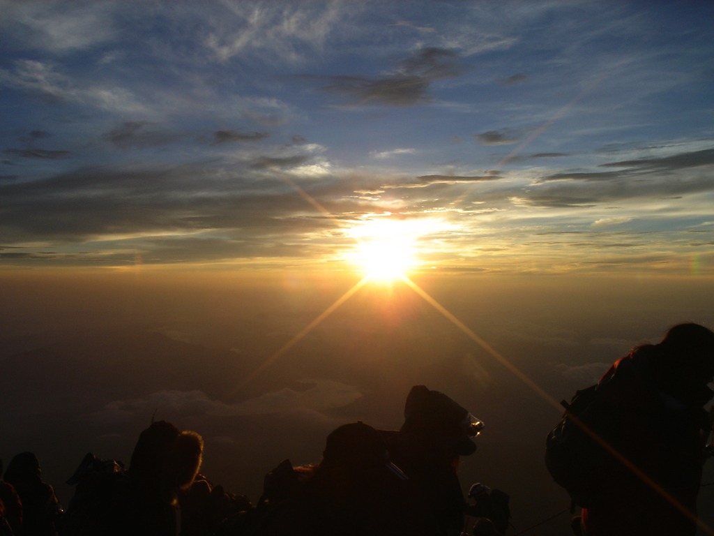 2008年富士山御来光