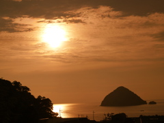 烏辺島と夕日
