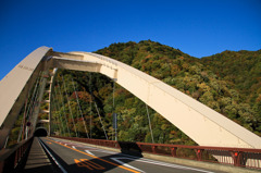 青空と橋