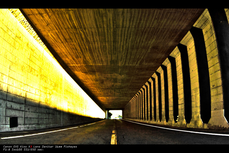 Tunnel