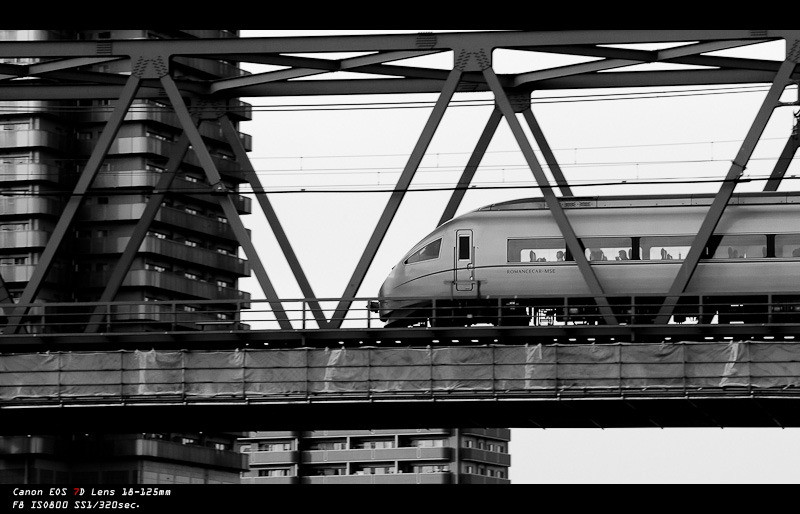 ロマンスカー