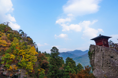 山寺と紅葉