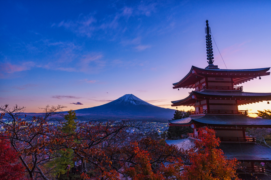 富士を望む秋