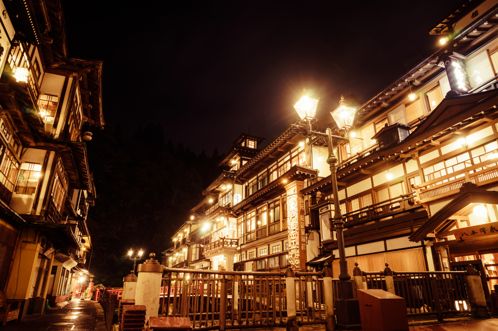 銀山温泉の夜景