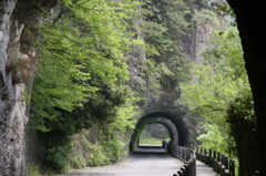 青の洞門