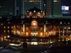 The Night of Tokyo Station