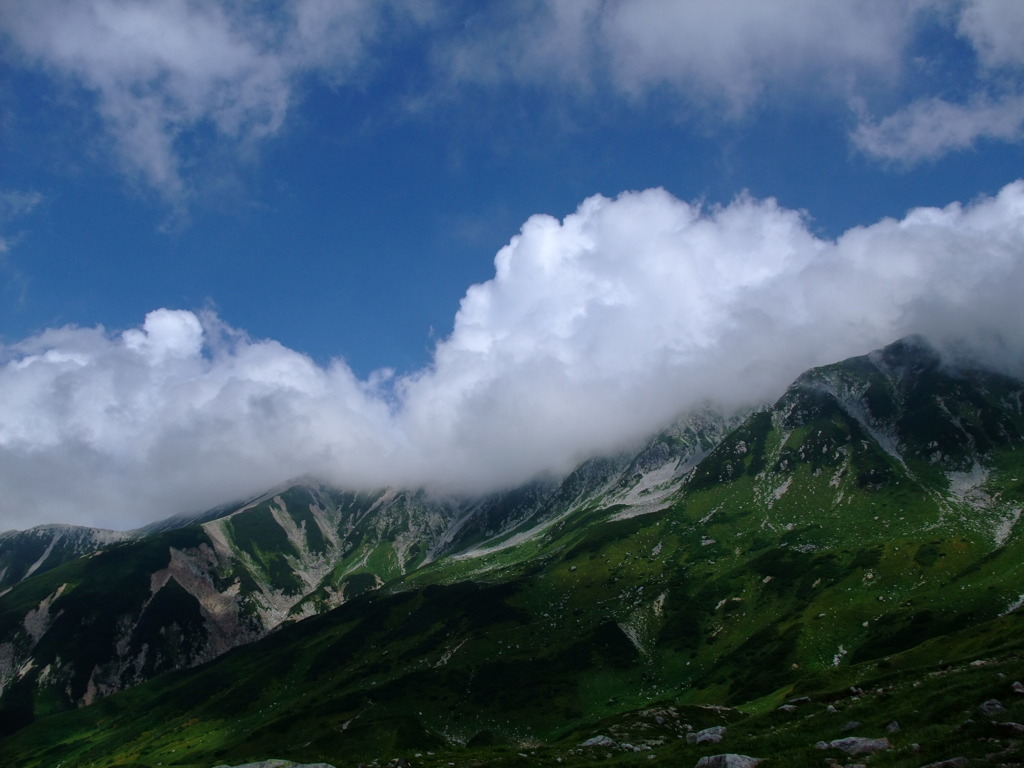 夏雲