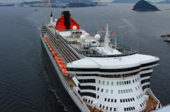 Queen Mary 2