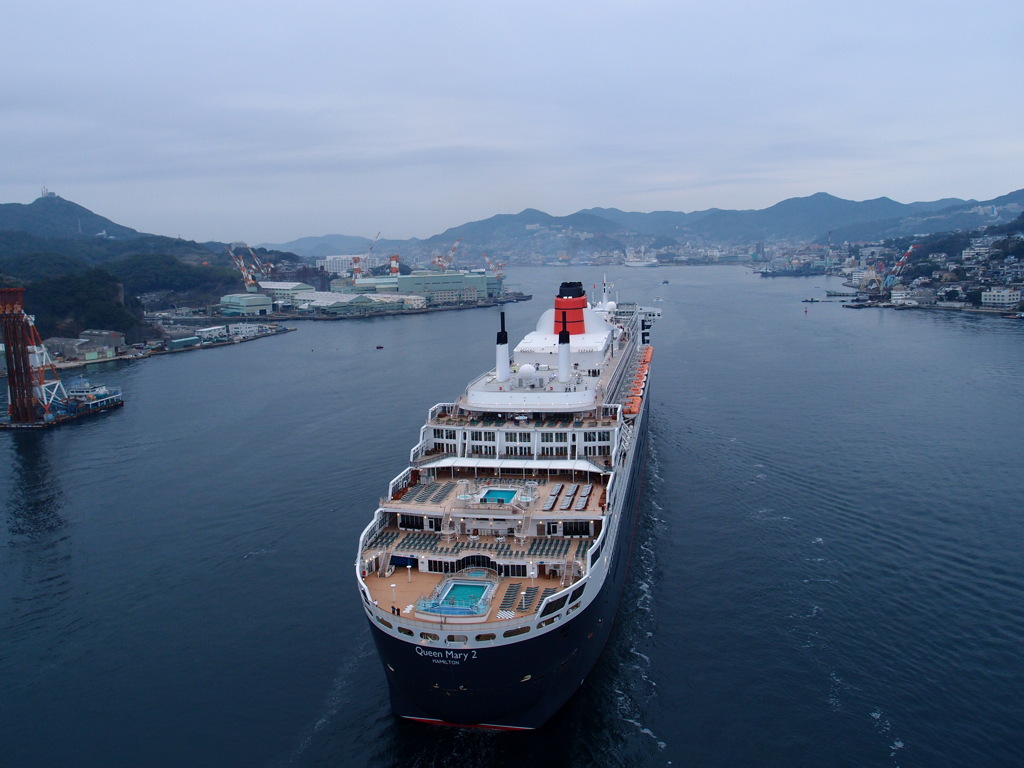 クイーンメリー２長崎入港