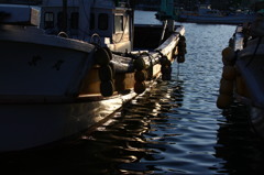 午後の漁船