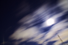 鉄塔と雲