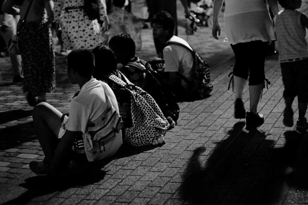 『地べた』