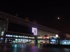 夜の上海駅