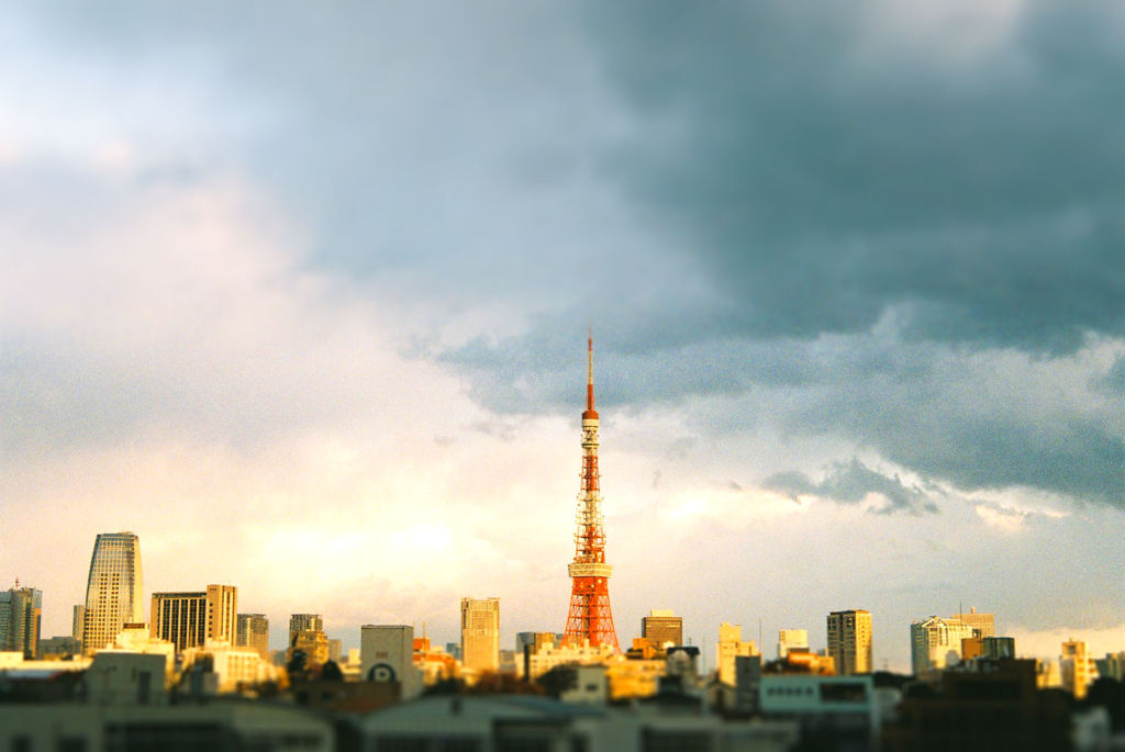 東京