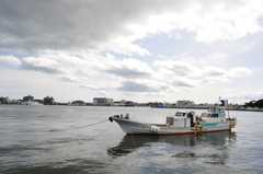 塩釜港2011年5月