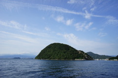 海と島と空。