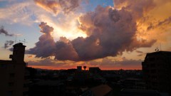 夏の夕焼け雲