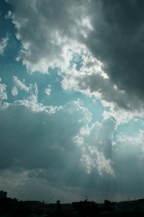 ふいの青空