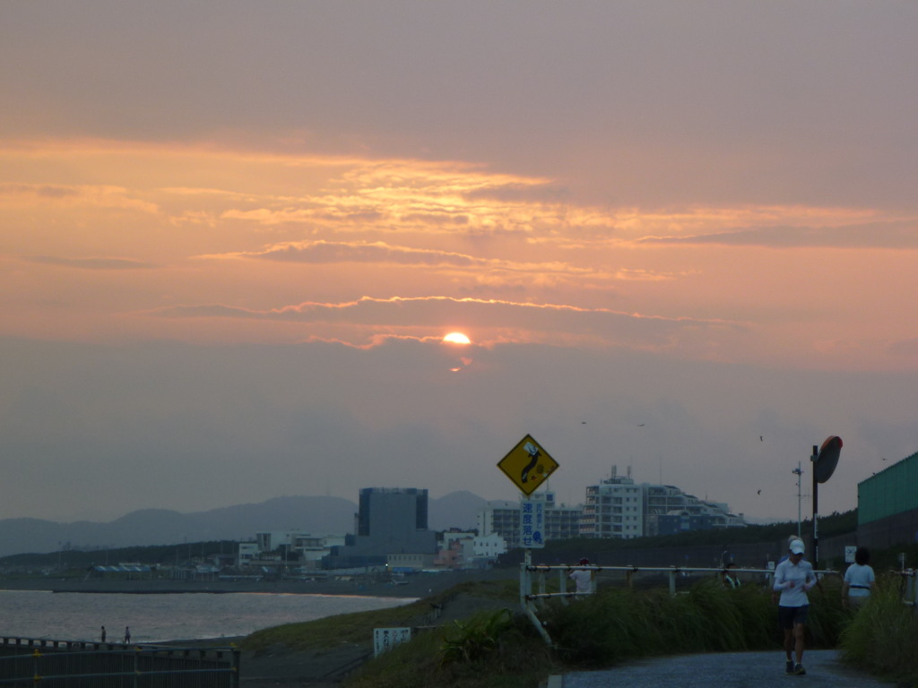 夕日
